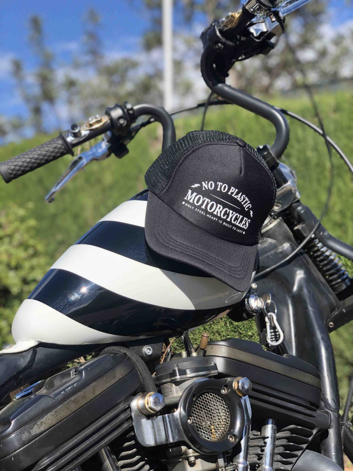 gorra trucker negra logo oficial ntp Motorcycles