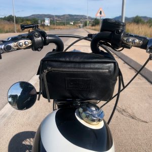 Bolsa cuero "The Essential Route"