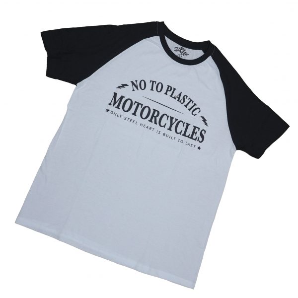 camiseta raglan negra